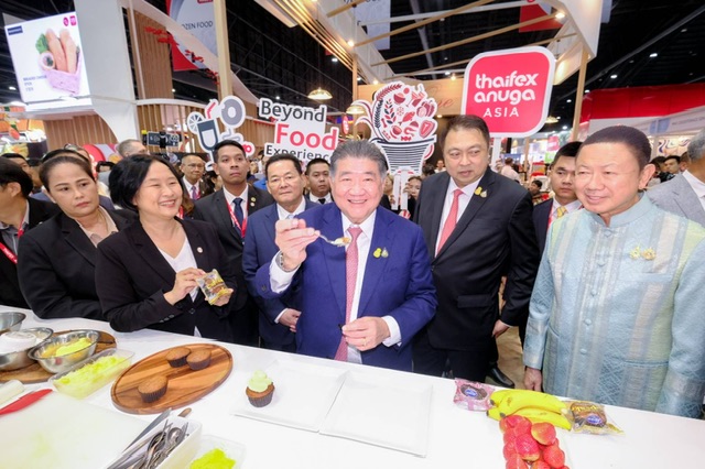 เริ่มแล้ว! “ภูมิธรรม” เปิด THAIFEX – ANUGA ASIA 2024 งานแสดงสินค้าอาหารระดับโลก หนุน SME สินค้านวัตกรรม เพิ่ม GDP คาดทำเงินร่วมแสนล้าน